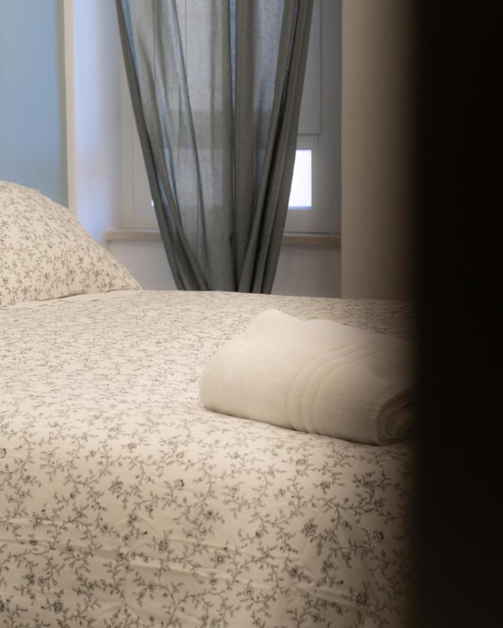 Dimora Cavour Hotell Neapel Exteriör bild