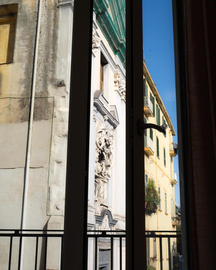 Dimora Cavour Hotell Neapel Exteriör bild
